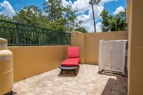 Townhouse in Palm Harbor, Florida 3 bedrooms, 175.68 sq.m. № 2196026 - photo 15