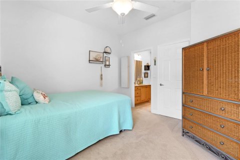 Townhouse in Palm Harbor, Florida 3 bedrooms, 175.68 sq.m. № 2196026 - photo 21