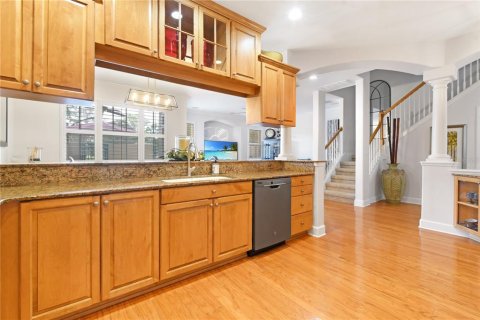 Townhouse in Palm Harbor, Florida 3 bedrooms, 175.68 sq.m. № 2196026 - photo 8