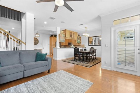 Townhouse in Palm Harbor, Florida 3 bedrooms, 175.68 sq.m. № 2196026 - photo 11