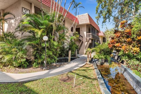 Copropriété à louer à Miami, Floride: 2 chambres, 130.06 m2 № 2050972 - photo 20