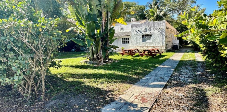 Дом в Норт-Майами, Флорида 3 спальни, 187.66м2 № 1995917