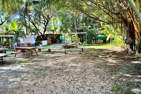 Купить виллу или дом в Норт-Майами, Флорида 3 спальни, 187.66м2, № 1995917 - фото 9