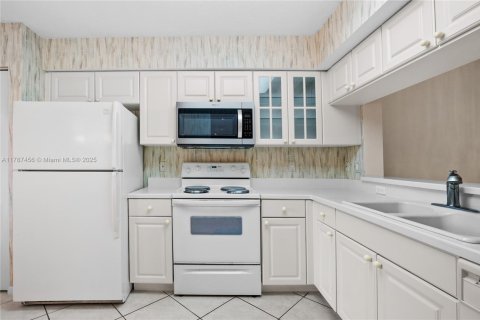 Condominio en venta en Boynton Beach, Florida, 3 dormitorios, 139.35 m2 № 1645701 - foto 3