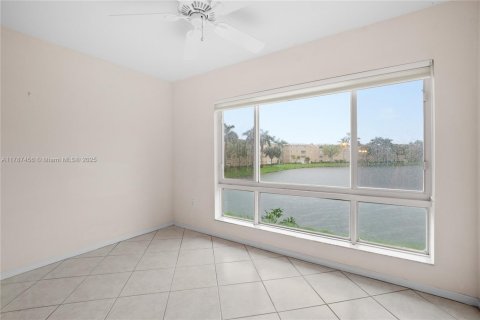 Condominio en venta en Boynton Beach, Florida, 3 dormitorios, 139.35 m2 № 1645701 - foto 5