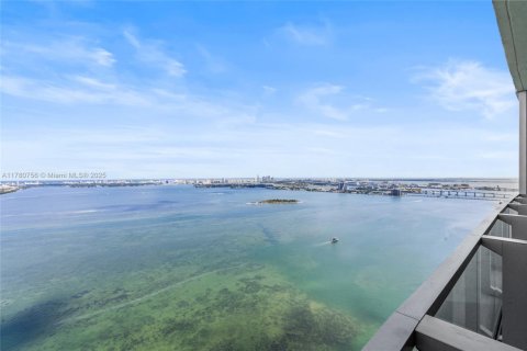 Condominio en venta en Miami, Florida, 2 dormitorios, 107.95 m2 № 1863303 - foto 20