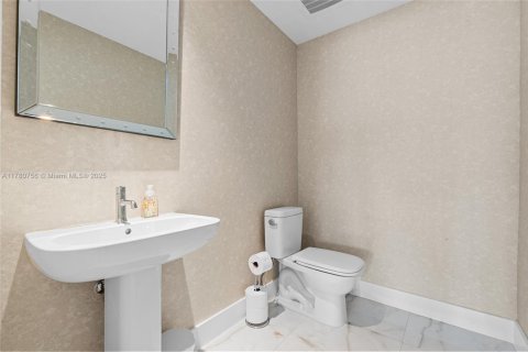 Condominio en venta en Miami, Florida, 2 dormitorios, 107.95 m2 № 1863303 - foto 22