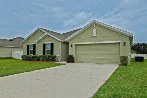 House in Belleview, Florida 4 bedrooms, 193.79 sq.m. № 1844493 - photo 4