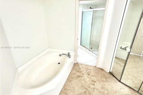 Купить кондоминиум в Авентура, Флорида 2 спальни, 126.44м2, № 2025414 - фото 28