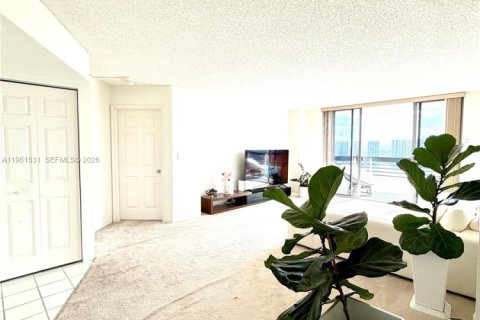 Купить кондоминиум в Авентура, Флорида 2 спальни, 126.44м2, № 2025414 - фото 5