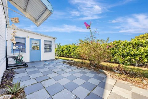 Apartment in Delray Beach, Florida 2 bedrooms, 85.1 sq.m. № 2261566 - photo 28