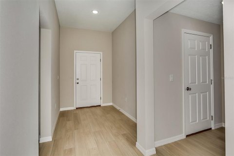 House in Davenport, Florida 4 bedrooms, 171.87 sq.m. № 1835814 - photo 11