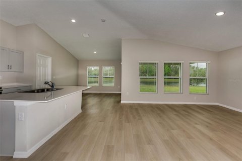 House in Davenport, Florida 4 bedrooms, 171.87 sq.m. № 1835814 - photo 4