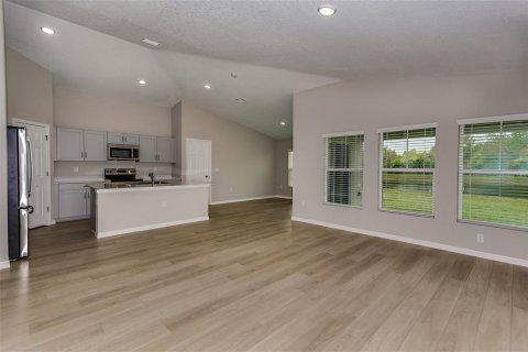 House in Davenport, Florida 4 bedrooms, 171.87 sq.m. № 1835814 - photo 9