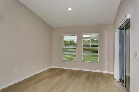 House in Davenport, Florida 4 bedrooms, 171.87 sq.m. № 1835814 - photo 10