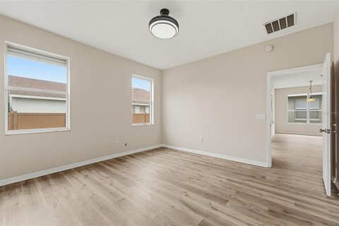 Villa ou maison à vendre à Sanford, Floride: 3 chambres, 143.91 m2 № 2410193 - photo 21