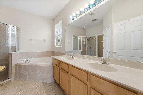 Villa ou maison à vendre à Sanford, Floride: 3 chambres, 143.91 m2 № 2410193 - photo 18