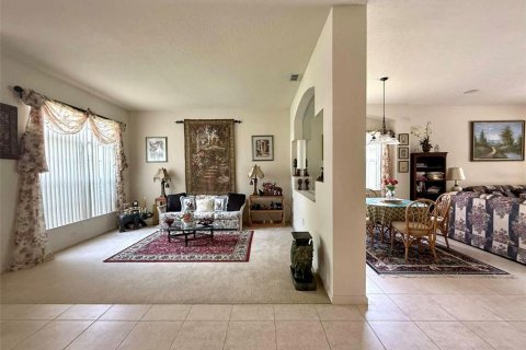 House in Kissimmee, Florida 4 bedrooms, 213.49 sq.m. № 2105540 - photo 10