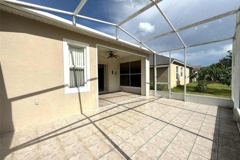 House in Kissimmee, Florida 4 bedrooms, 213.49 sq.m. № 2105540 - photo 21