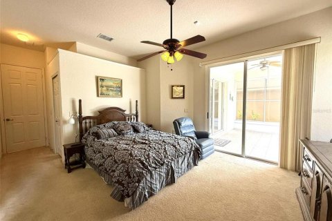 House in Kissimmee, Florida 4 bedrooms, 213.49 sq.m. № 2105540 - photo 25