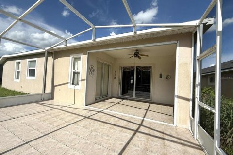 House in Kissimmee, Florida 4 bedrooms, 213.49 sq.m. № 2105540 - photo 19