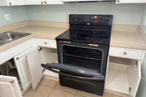 Condominio en venta en Bradenton, Florida, 1 dormitorio, 63.17 m2 № 1808077 - foto 4