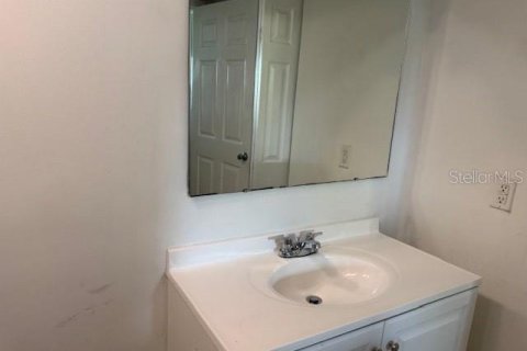 Condominio en venta en Bradenton, Florida, 1 dormitorio, 63.17 m2 № 1808077 - foto 6