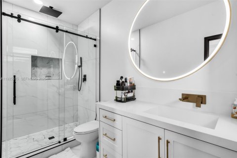 Купить таунхаус в Майами-Лейкс, Флорида 3 спальни, 157.19м2, № 1984028 - фото 13