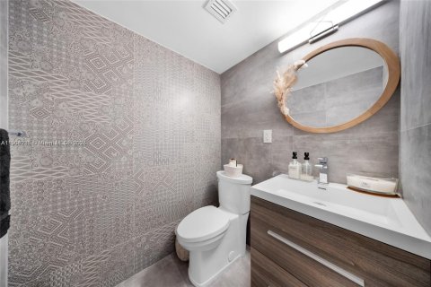 Снять в аренду кондоминиум в Майами-Бич, Флорида 1 спальня, 78.04м2, № 1955419 - фото 14