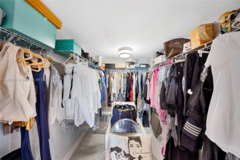 Снять в аренду кондоминиум в Майами-Бич, Флорида 1 спальня, 78.04м2, № 1955419 - фото 13