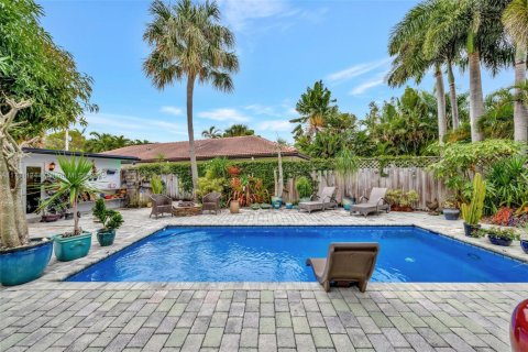 Propiedad comercial en venta en Oakland Park, Florida № 1483110 - foto 4