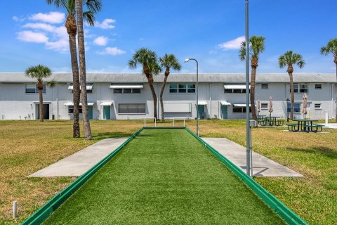Condo in Saint Petersburg, Florida, 2 bedrooms  № 1734371 - photo 24