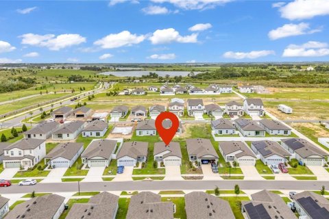House in Lake Alfred, Florida 3 bedrooms, 104.05 sq.m. № 2104441 - photo 25