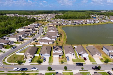 House in Kissimmee, Florida 4 bedrooms, 176.89 sq.m. № 1659346 - photo 23