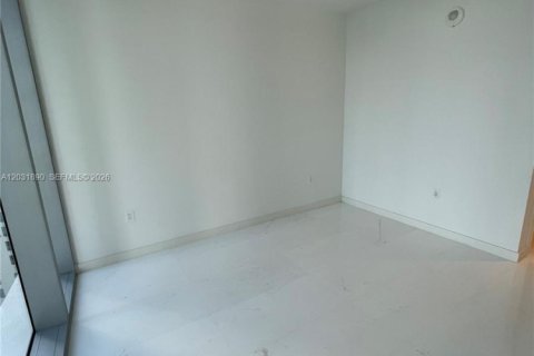 Снять в аренду кондоминиум в Майами, Флорида 1 спальня, 71.26м2, № 2145880 - фото 13