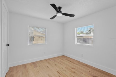 Villa ou maison à vendre à Saint Petersburg, Floride: 3 chambres, 78.41 m2 № 2396659 - photo 7