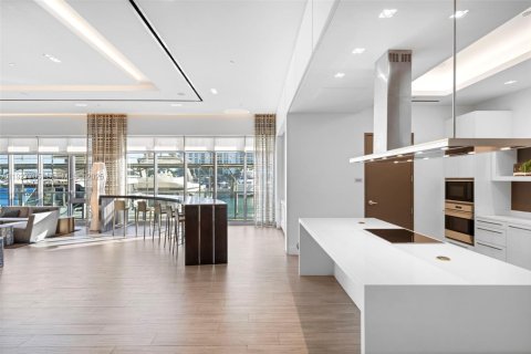 Copropriété à vendre à North Miami Beach, Floride: 2 chambres, 155.15 m2 № 1988705 - photo 21