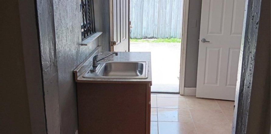 Villa ou maison à Miami Gardens, Floride 1 chambre, 22.3 m2 № 1187071