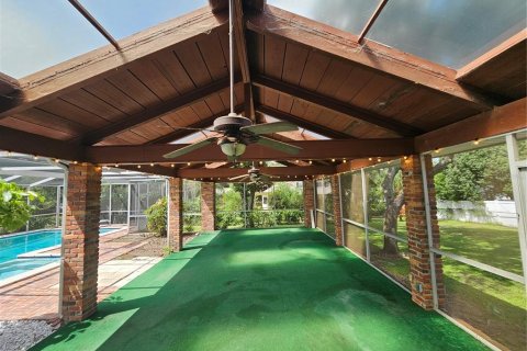Villa ou maison à louer à Brandon, Floride: 4 chambres, 195.56 m2 № 2413767 - photo 23