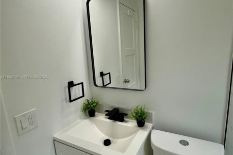 Снять в аренду виллу или дом в Майами-Бич, Флорида 2 спальни, 91.69м2, № 1996352 - фото 13