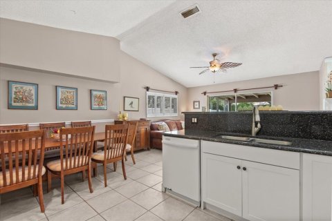 Villa ou maison à vendre à Lake Mary, Floride: 3 chambres, 169.18 m2 № 1816740 - photo 12