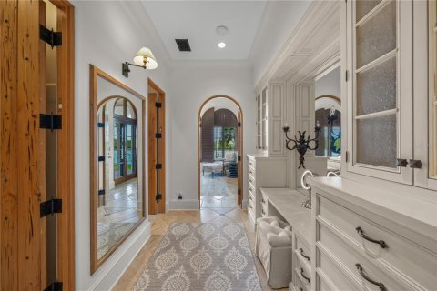House in Sarasota, Florida 5 bedrooms, 726.22 sq.m. № 1879522 - photo 25