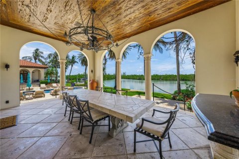 House in Sarasota, Florida 5 bedrooms, 726.22 sq.m. № 1879522 - photo 9