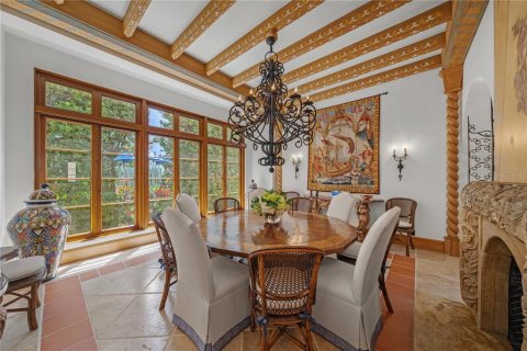 House in Sarasota, Florida 5 bedrooms, 726.22 sq.m. № 1879522 - photo 14