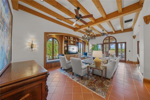 House in Sarasota, Florida 5 bedrooms, 726.22 sq.m. № 1879522 - photo 7