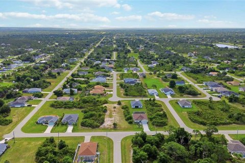 Land in Rotonda, Florida № 2161609 - photo 14