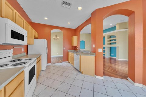 House in Riverview, Florida 3 bedrooms, 161.74 sq.m. № 1884421 - photo 21