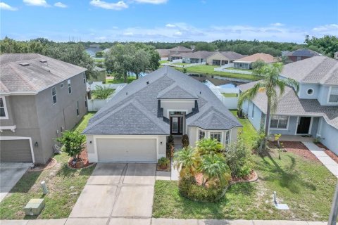 House in Riverview, Florida 3 bedrooms, 161.74 sq.m. № 1884421 - photo 1