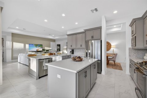 Casa en venta en Port St. Lucie, Florida, 3 dormitorios, 239.69 m2 № 2010281 - foto 9