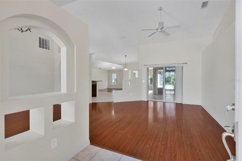 Villa ou maison à vendre à Palm Coast, Floride: 3 chambres, 191.84 m2 № 2416581 - photo 6